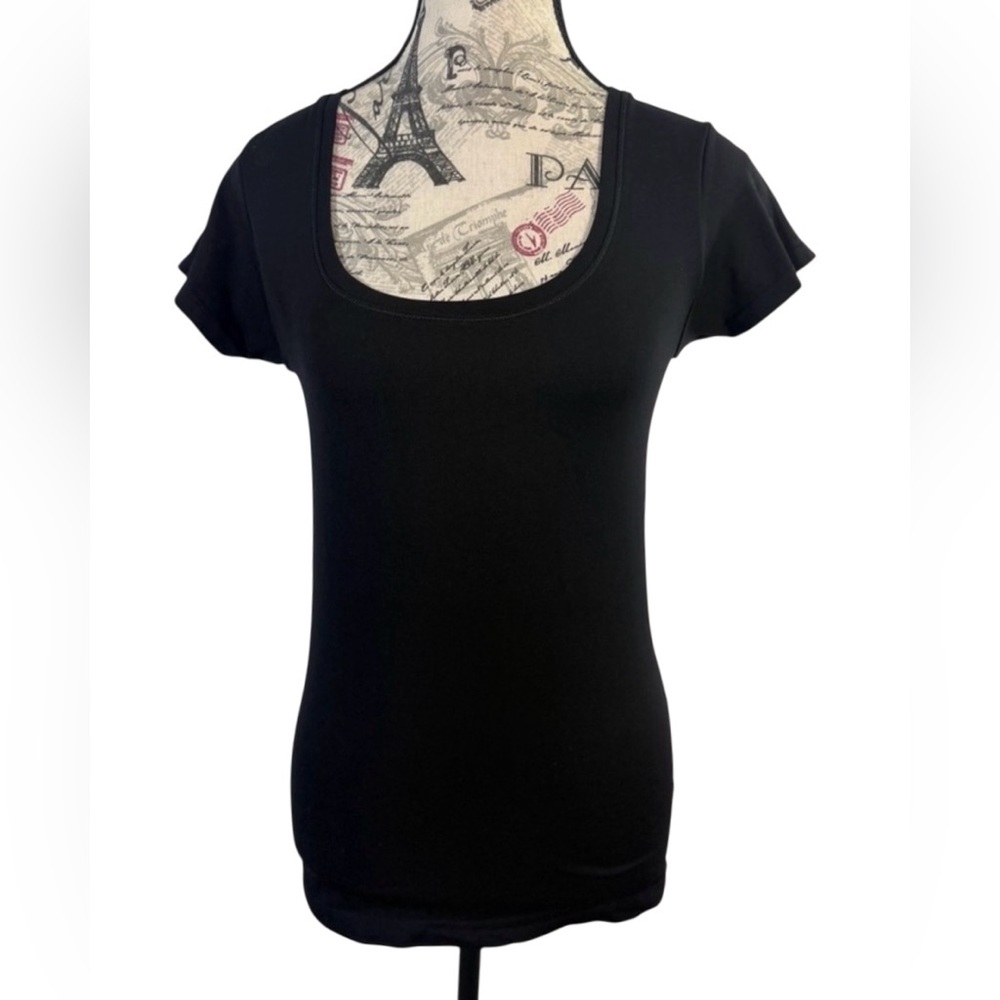 White House Black Market Black Classic Short Sleeve Tee Size M